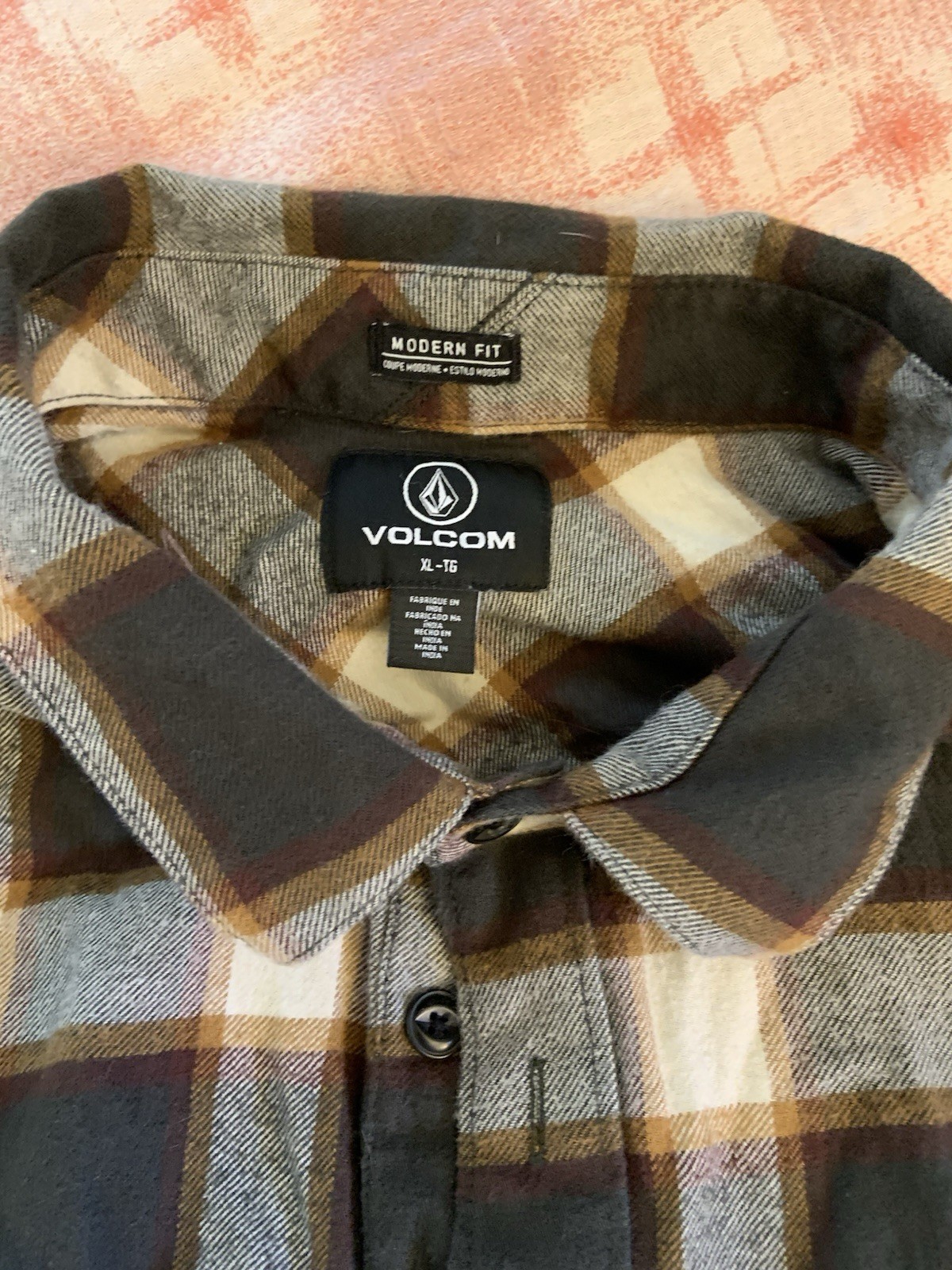 Volcom Modern Fit Cotton Flannel Plaid Button-Up Shirt Long Sleeve XL Gray