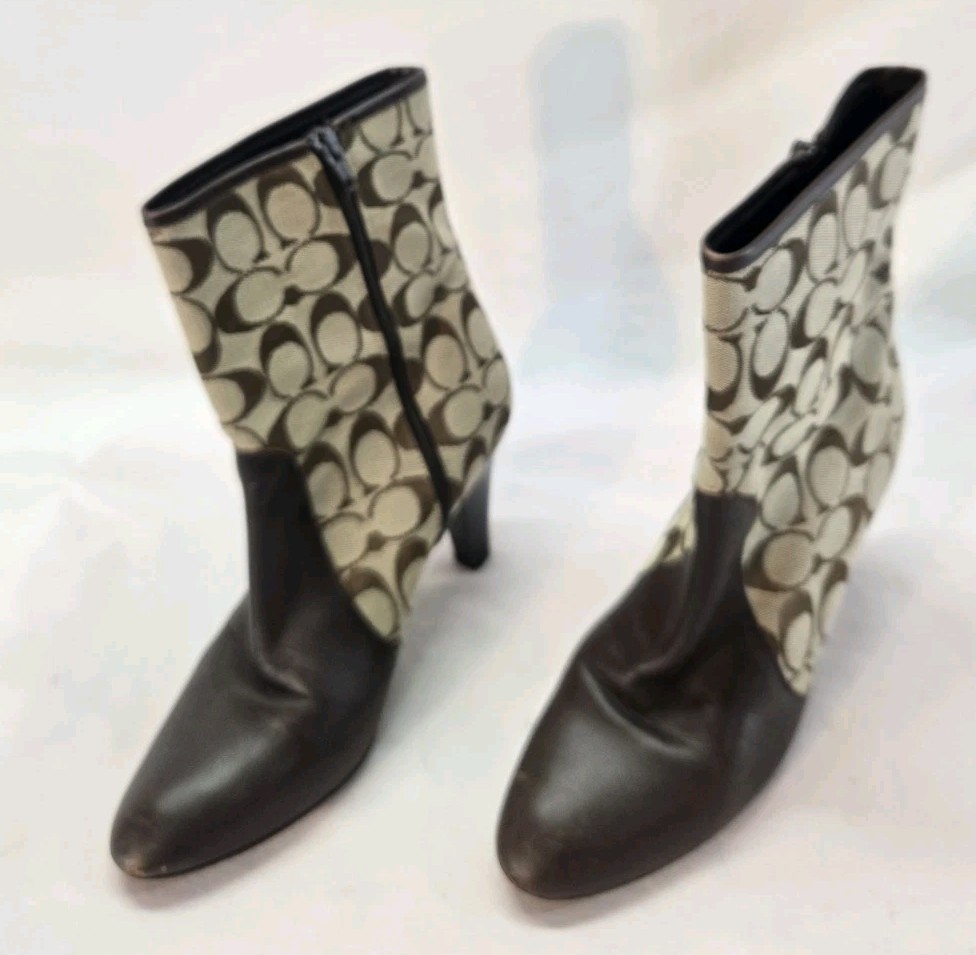 COACH Women’s 10B Brown Leather Coach CC Logo Monogram Low Calf Boots
