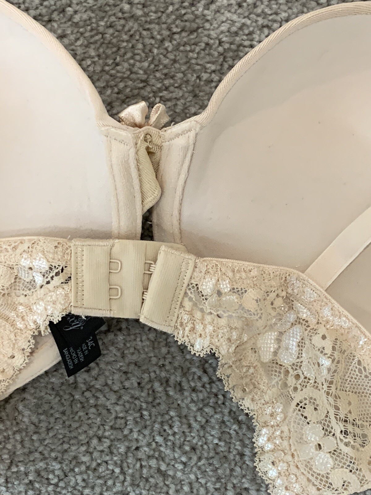 Smart & Sexy Push Up Bra Womens Size 34C Color Beige Add up to 2 Cup Sizes NWT