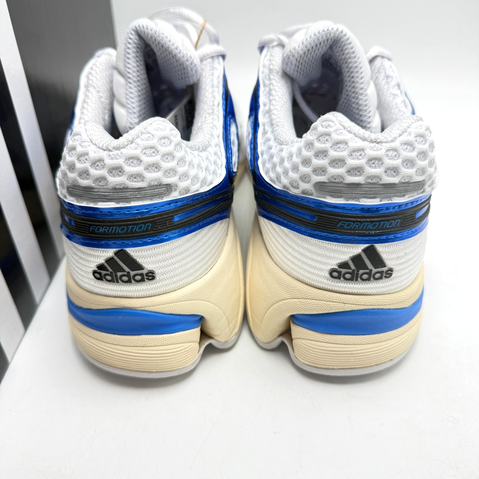 ADIDAS Adistar Control 5 Silver Metallic Grey Black KI8601 Men’s sz 8-11