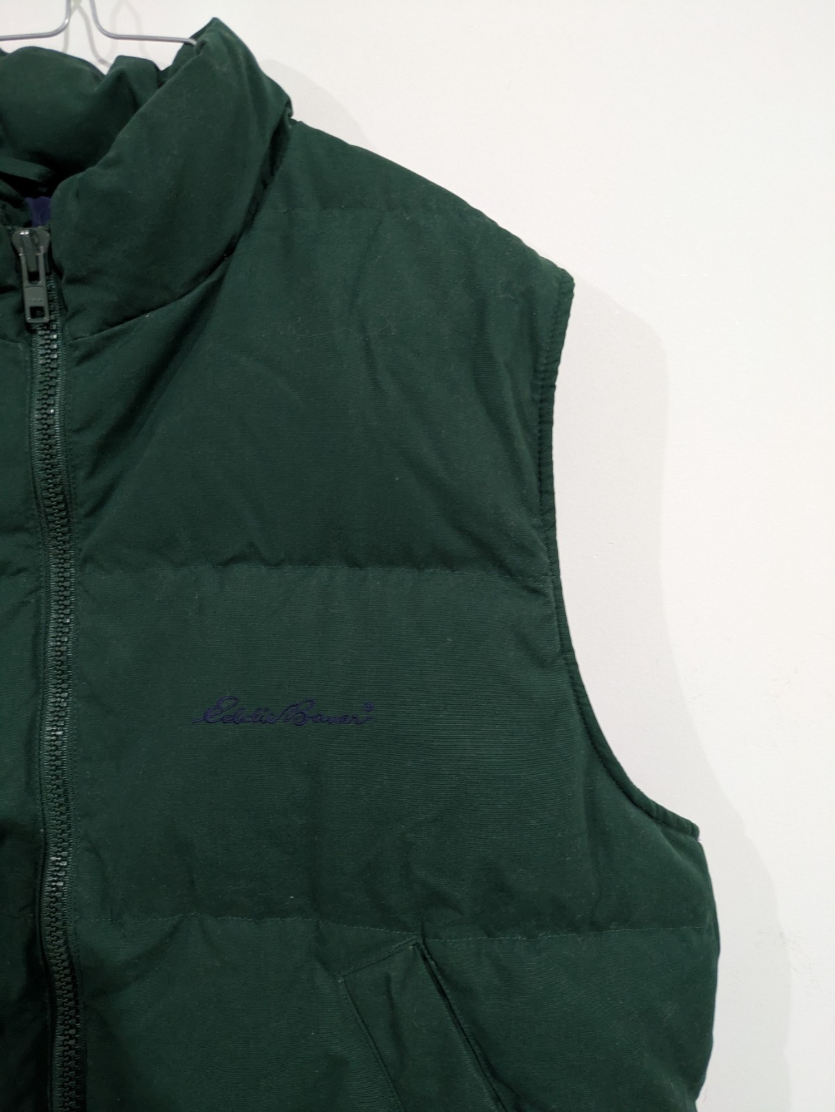 Eddie Bauer Men’s Green Down Puffer Vest M Full Zip Pockets Stand-Up Collar