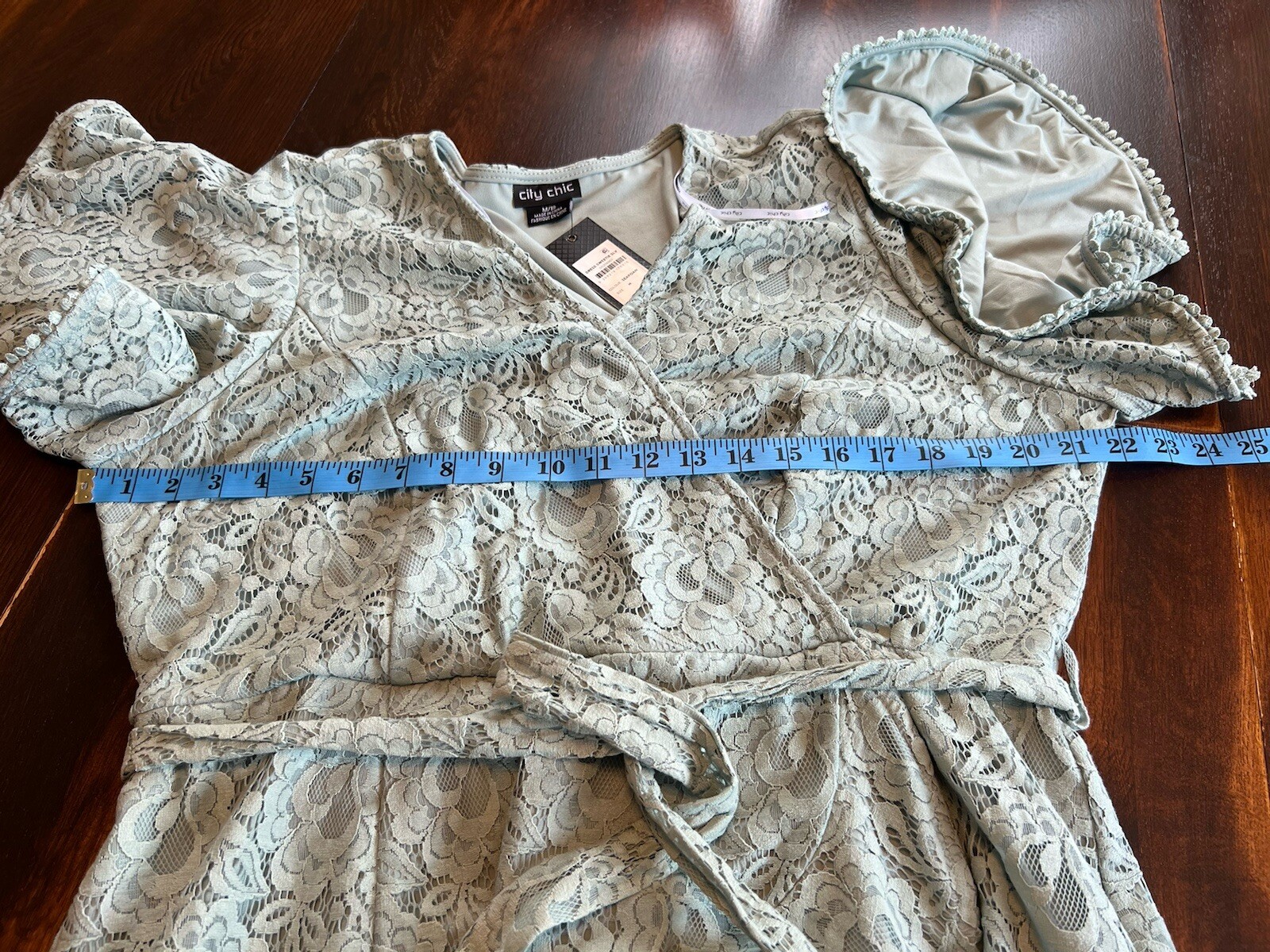 City Chic NWT Sweet Love Lace Wrap Dress Women’s Plus M/18 Sea Foam Green Short