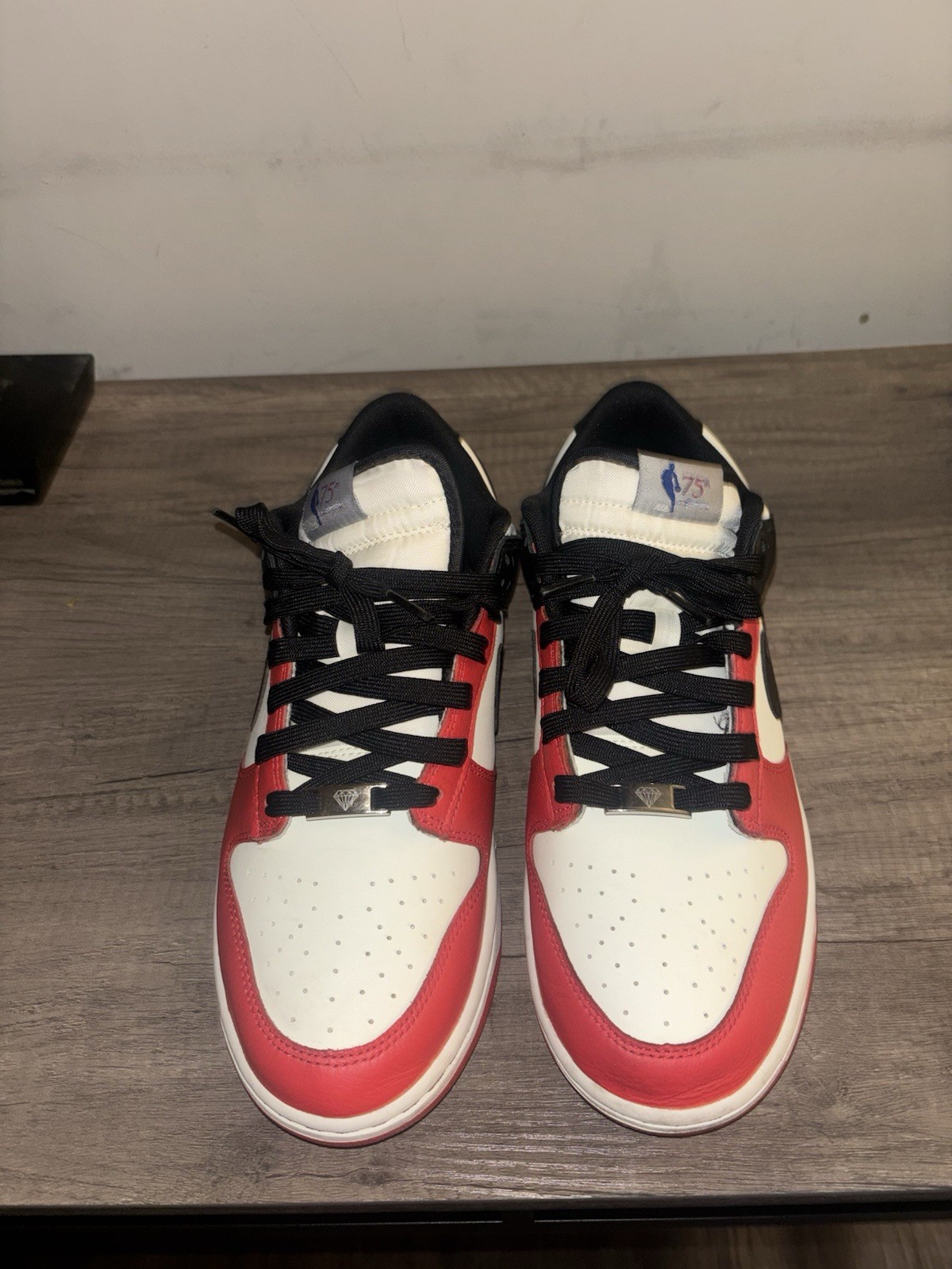 Nike Dunk Low DD3363-100 Sail/Black/Chile Red 75th Anniversary Bulls Men’s