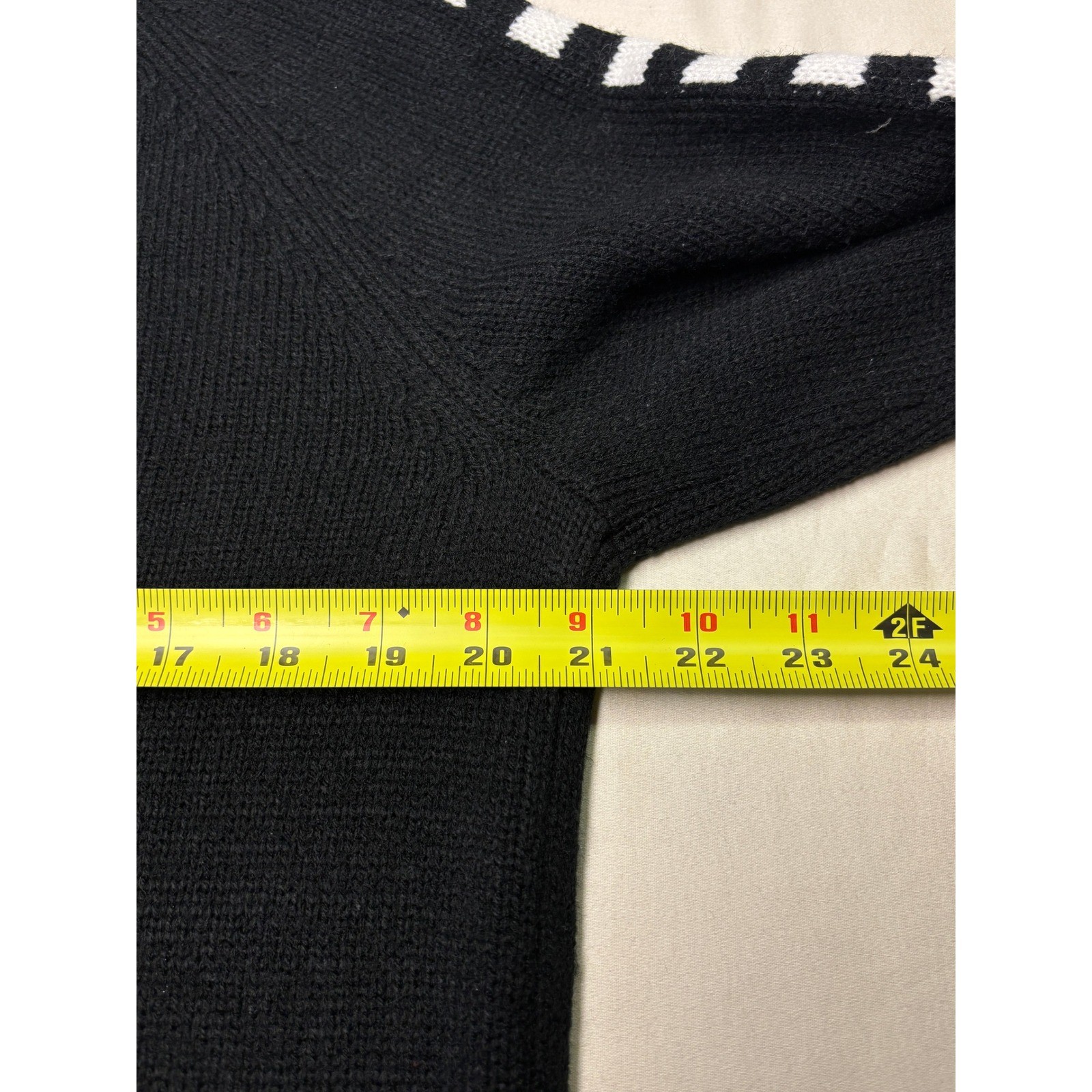 Nintendo 64 Retro Logo Knit Sweater Black Checkered Sleeve Womens Large N64