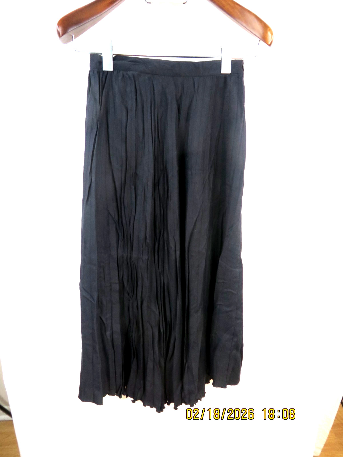 TWEEDS SZ 10 Rayon/Wool Charcoal Crinkled-Crushed Woven Fabric Wide Long Skirt