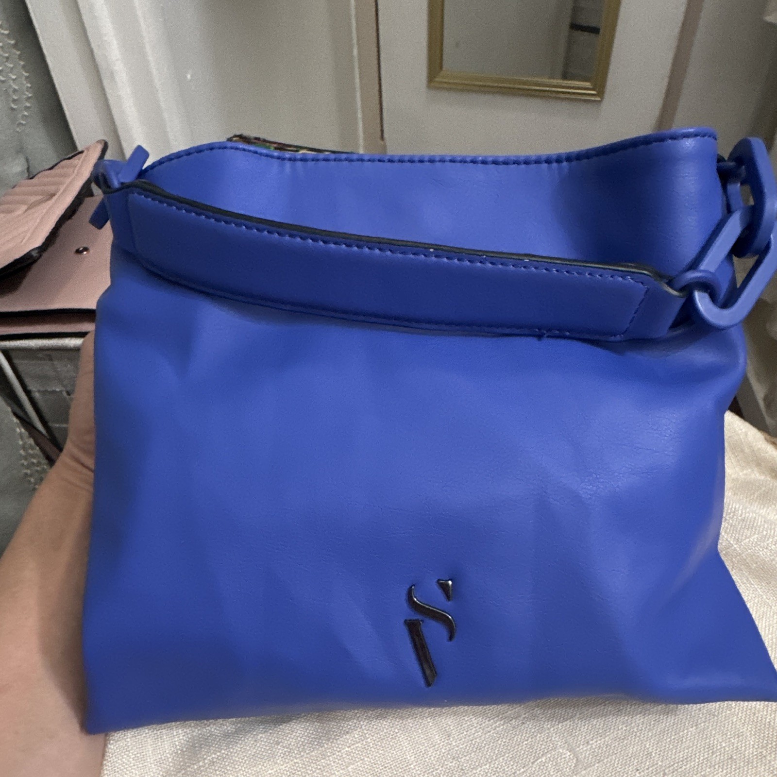 Simply Vera Vera Wang Women’s Blue Crossbody Top Handle Snap Detachable Strap