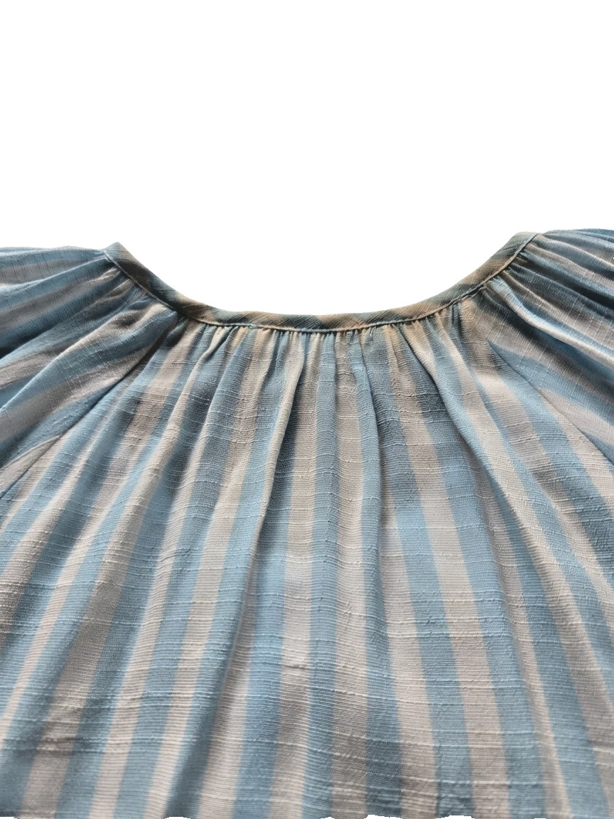Lauren Conrad blue and white button-down top SIZE SMALL