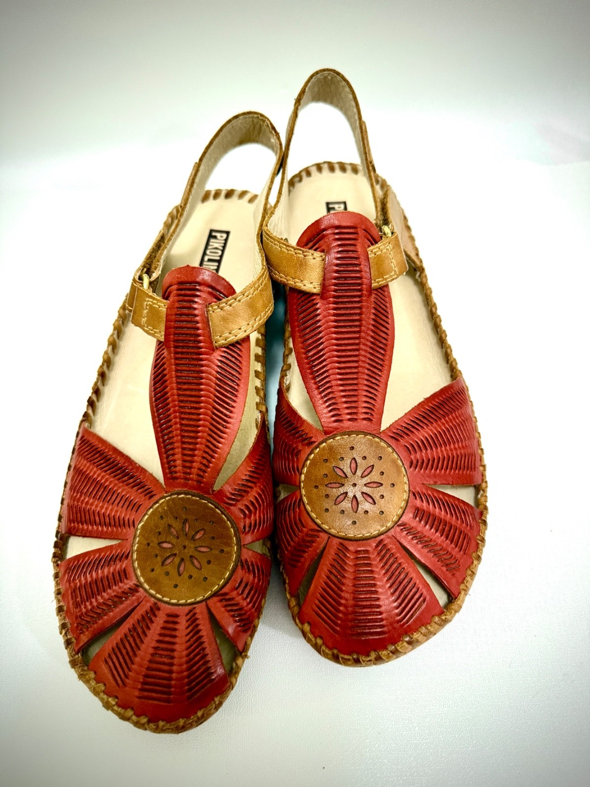 NWOB * Pikolinos Cadaqués Flat Closed Toe Buckle Heel Strap Sandals 39 / 8.5