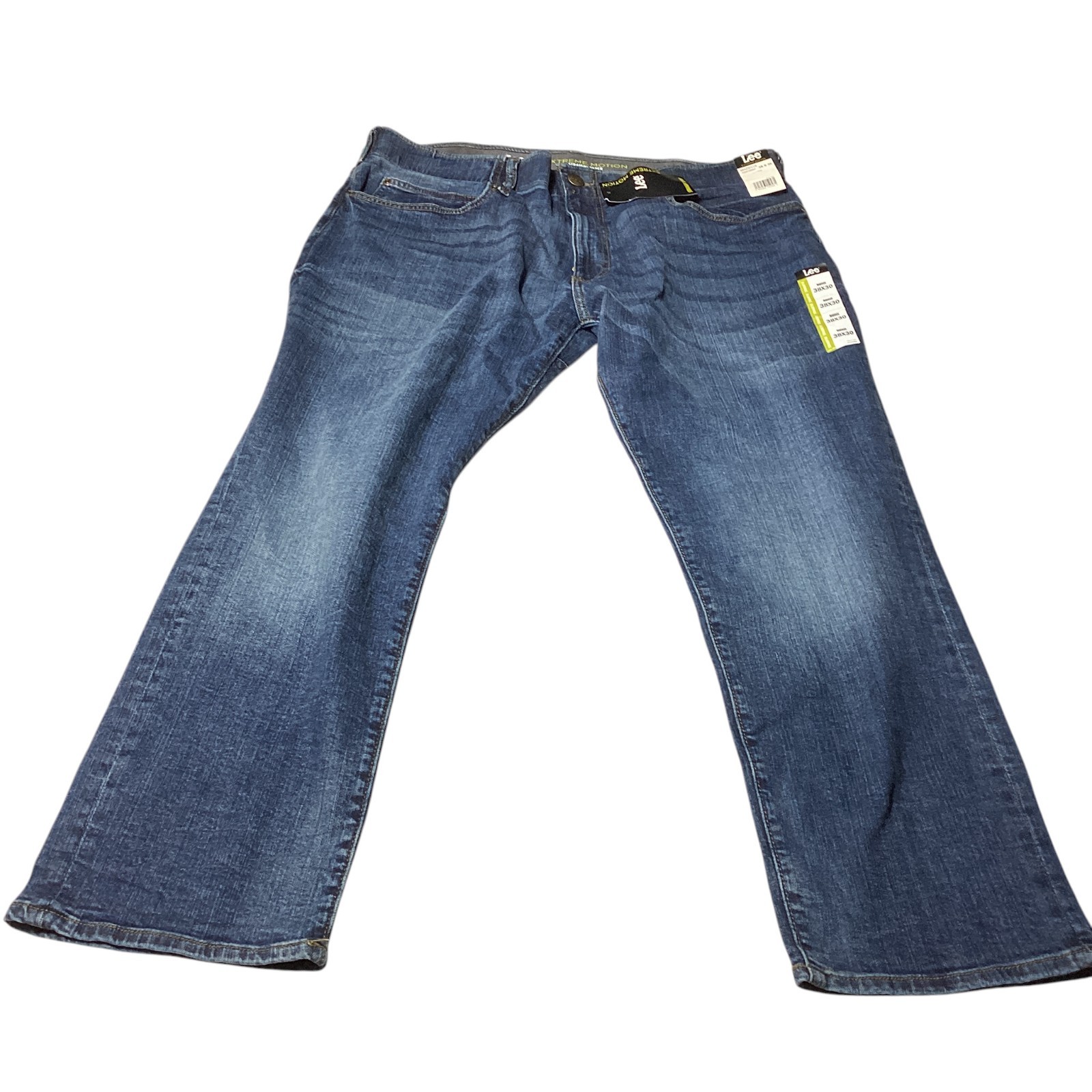 Lee: Men’s Extreme Motion Jeans, Straight Taper, Size 38 x 30