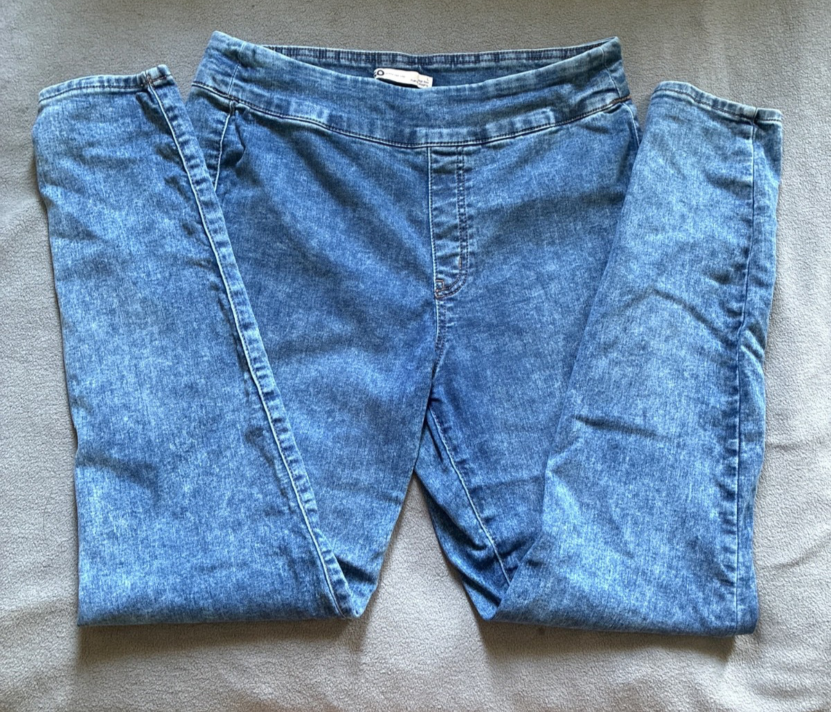 SO High Rise Pull-On Jeggings – Size Large