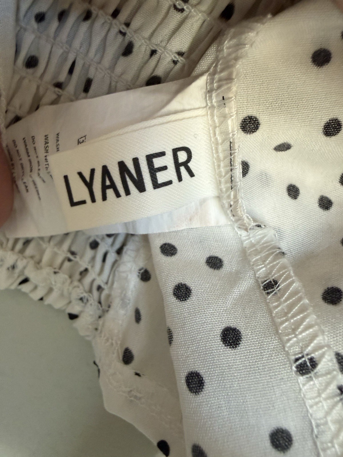 LYANER Women’s White Polka Dot Blouse Size Small