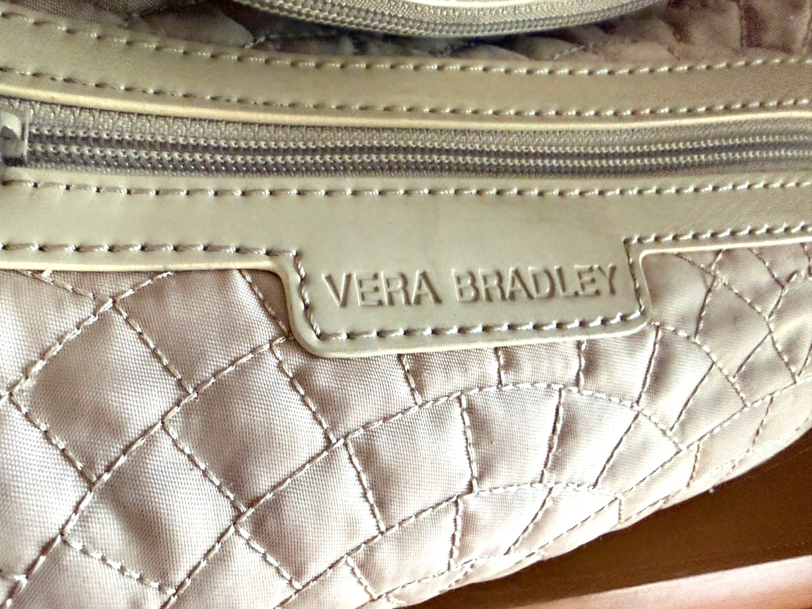 VERA BRADLEY EMMA BEIGE QUILTED NYLON TOP ZIP SHOULDER SATCHEL HANDBAG