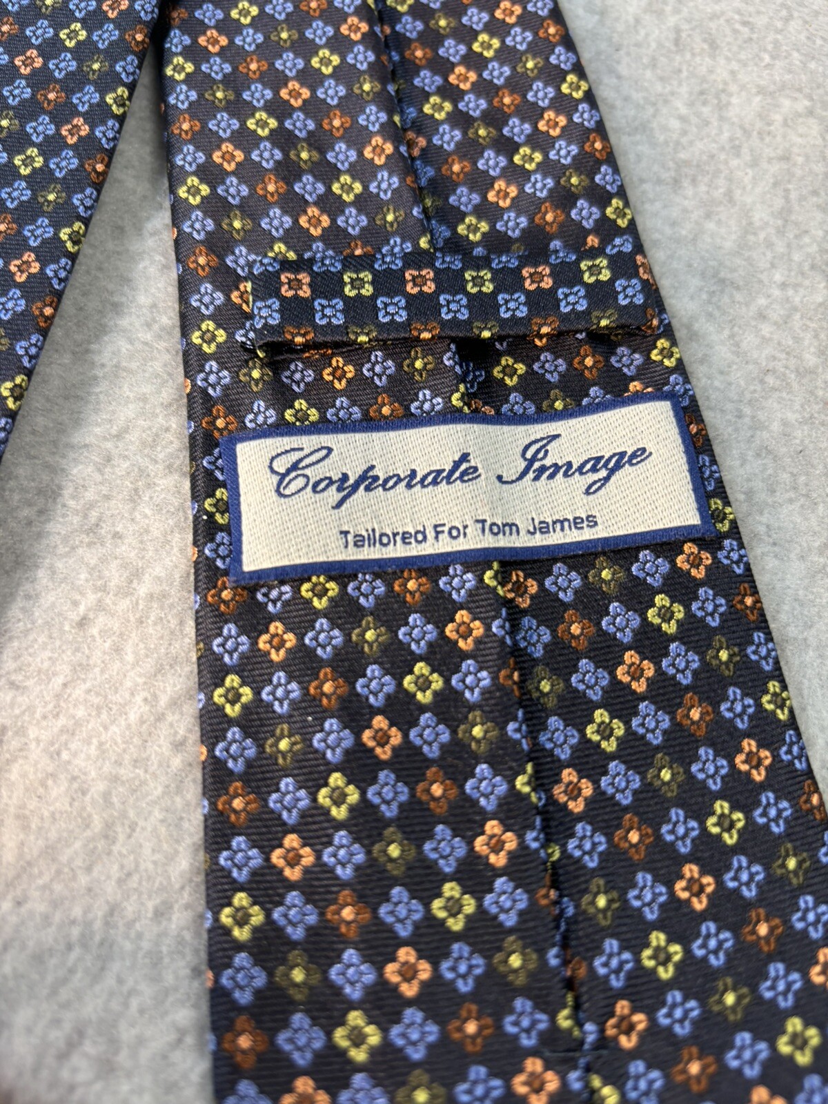Corporate Image Tie Silk Floral Geometric Pattern Colorful L:58” W:3”