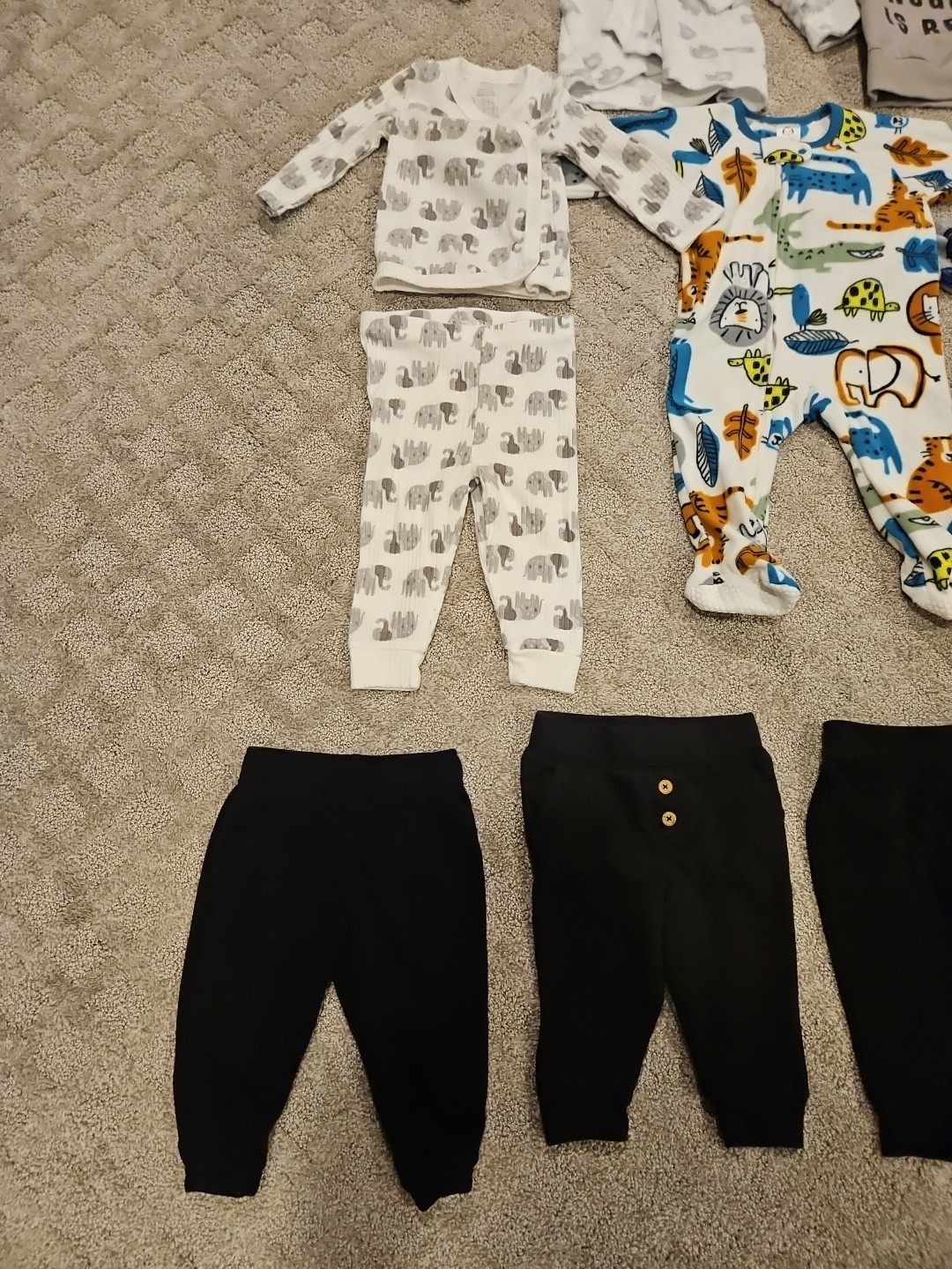 Baby Clothes, 6-9M & 6M, 17 Pieces, Variety, Long Sleeve, Pants, Clean!