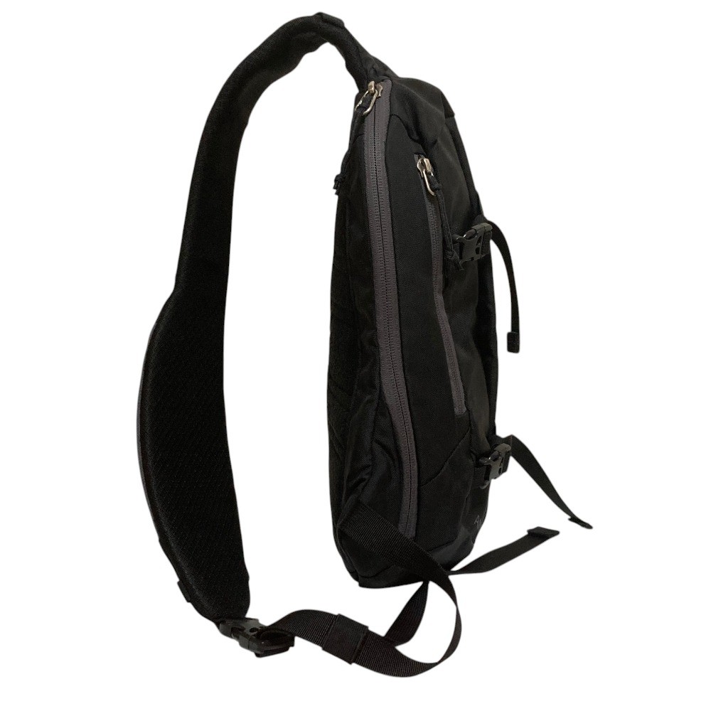 Patagonia Atom Sling 8L Sling Bag Shoulder Bag 48261 Black Unisex Women USED