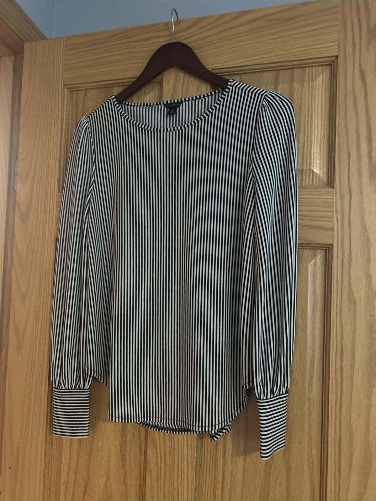 Anne Taylor XXS Long Sleeve Blouse Striped Black And White