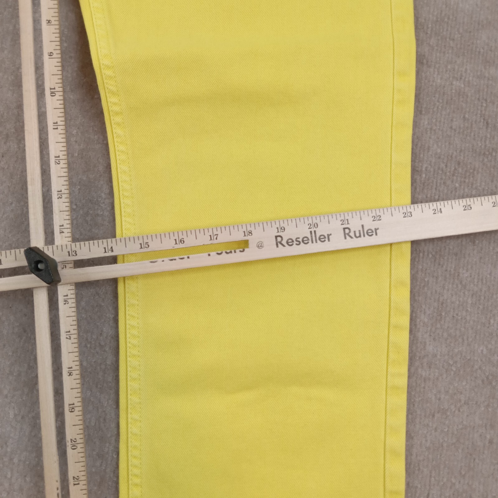 Calvin Klein Jeans Mens 31 (33x28Actual) Yellow Denim Straight Leg Casual