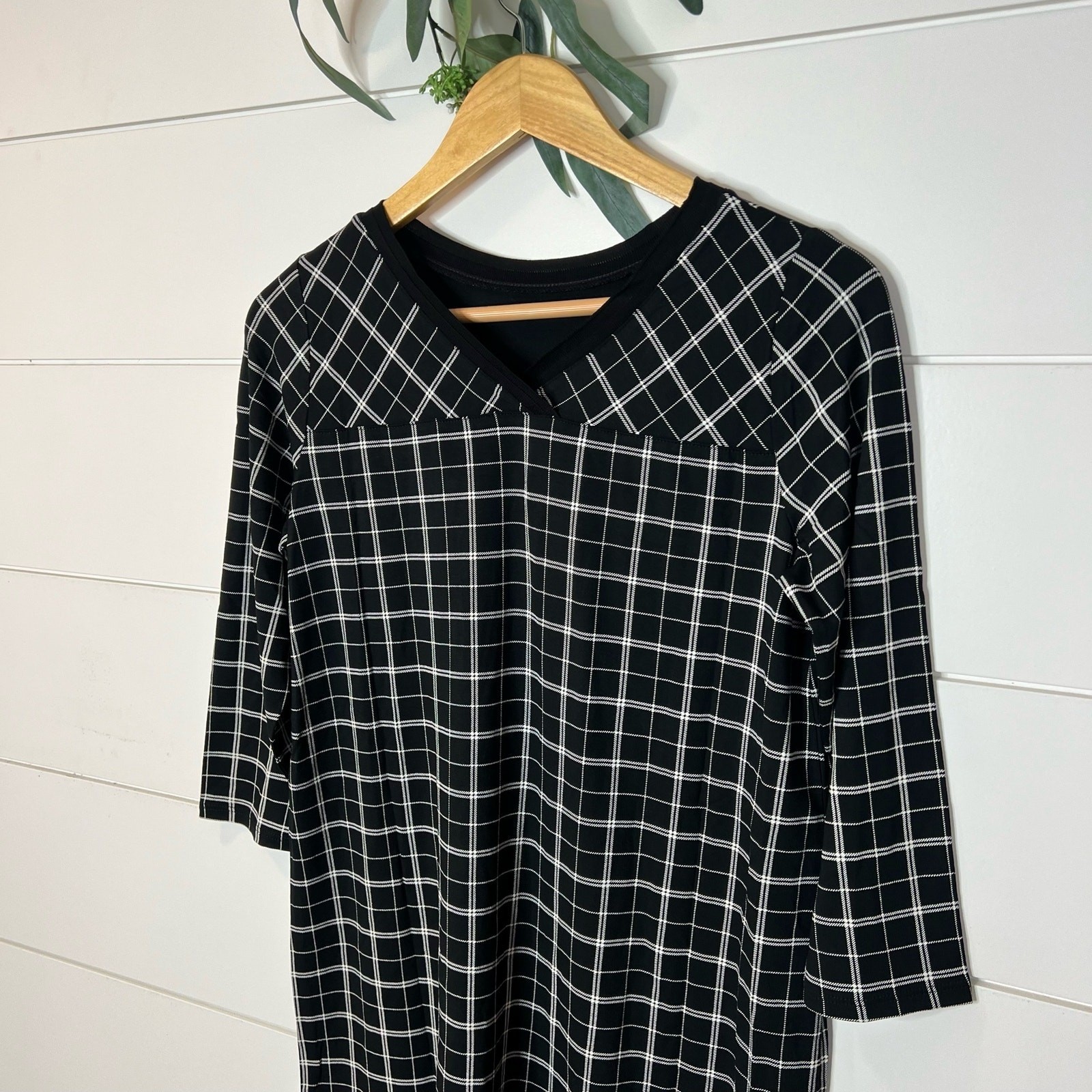 J. Jill Wearever Black White Grid V-Neck 3/4 Sleeve Tunic Top XS NWT 165311