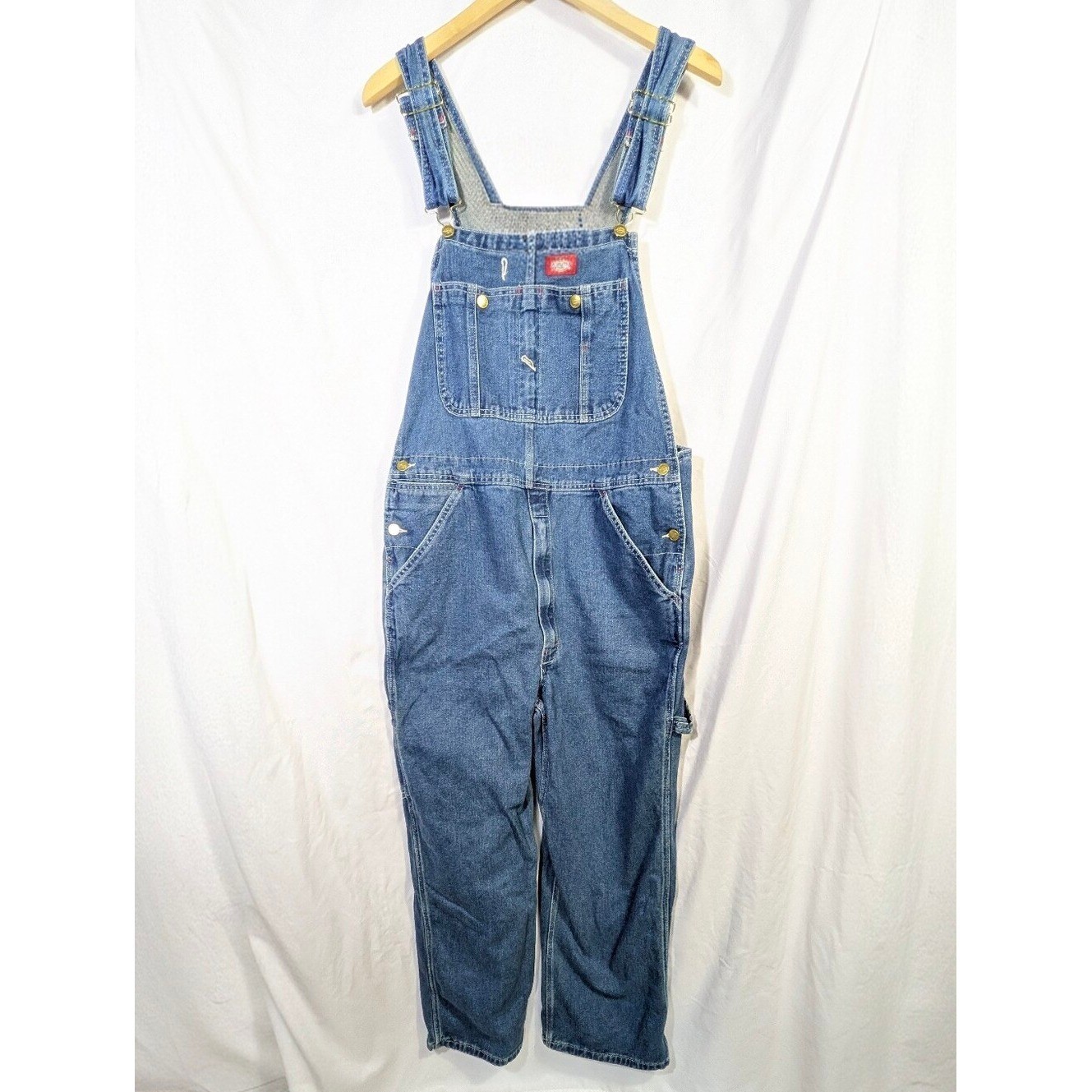 Men’s Dickies Denim Carpenter Bib Overalls Blue Cotton W34L30 EUC