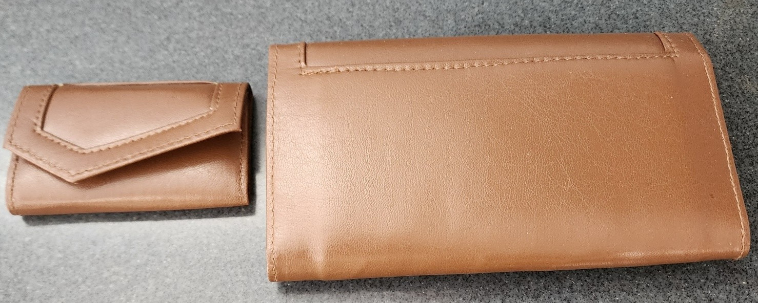 Vintage New Gift Set / Wallet + Key Case – NOS Tan/Brown Women’s