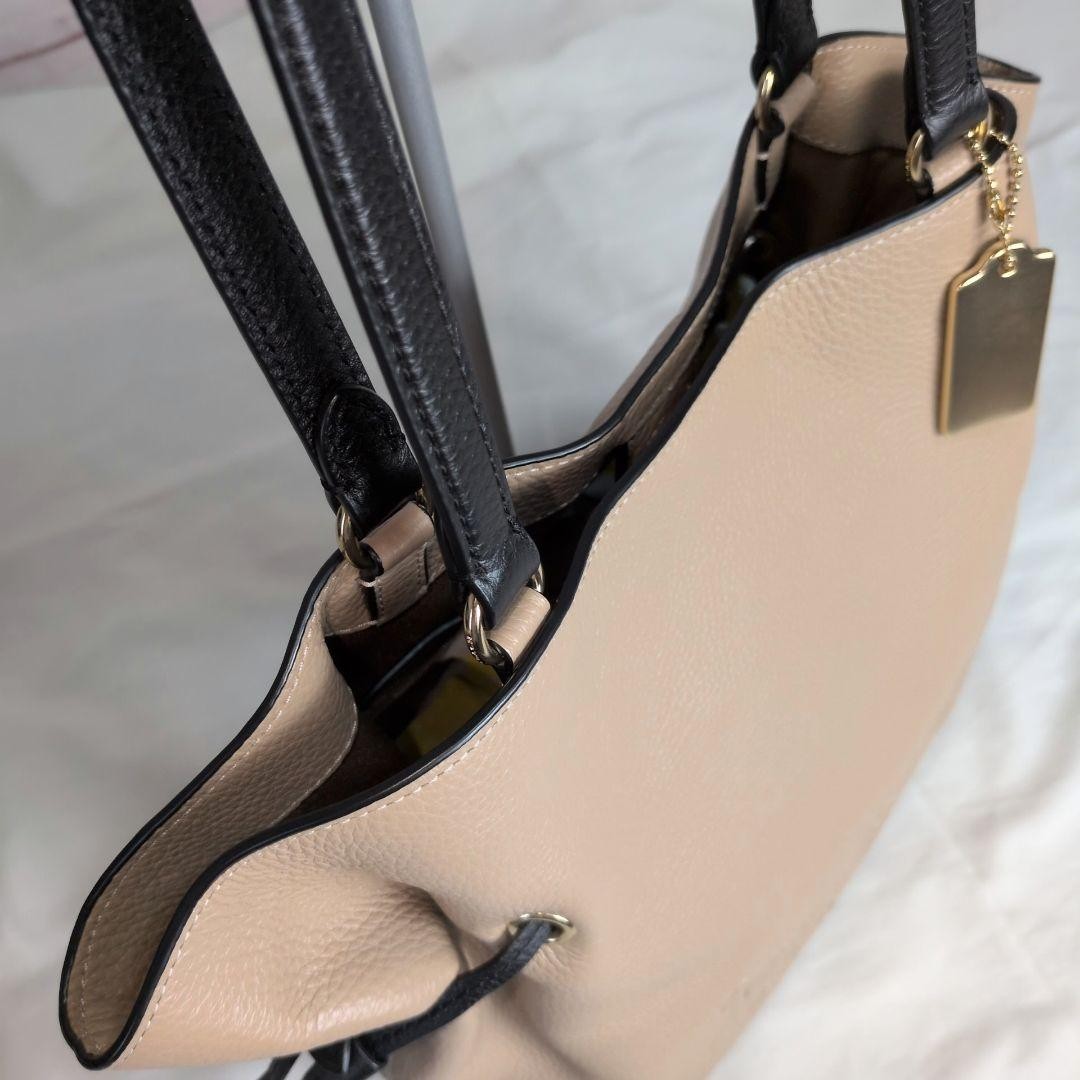 Good condition COACH Andy Tote Shoulder Bag CA165 Leather Beige x Black