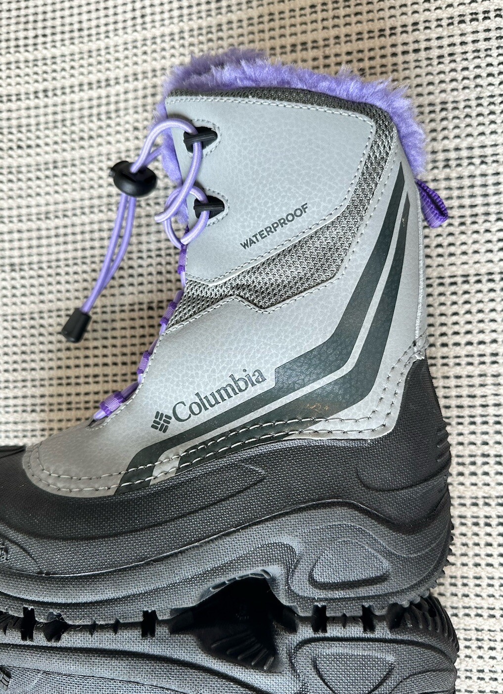 Columbia Bugaboot Girls 2 Gray Purple Snow Boots Faux Fur Waterproof Omni-Heat