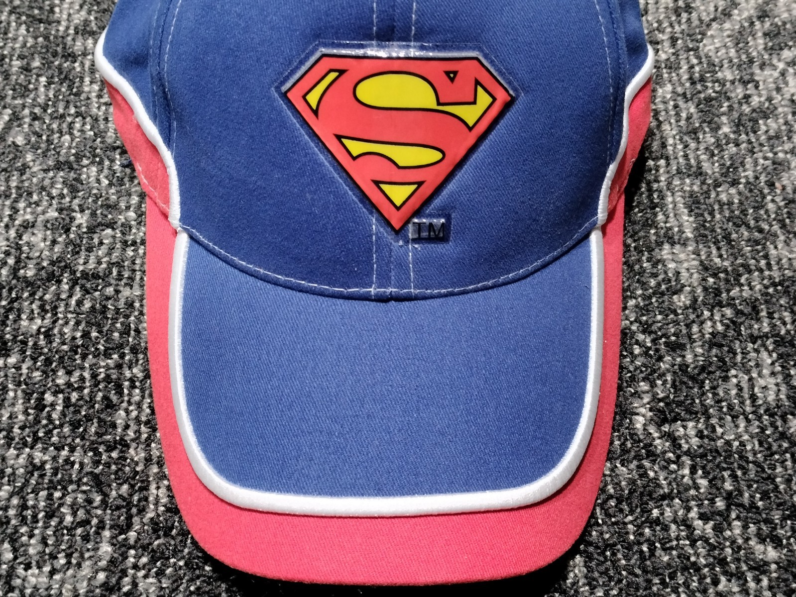 Superman Baseball Hat Cap Rare DC Comics VINYL BADGE Adjustable Red White Blue