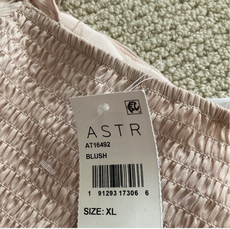 NEW ASTR Puff Long Sleeve Blouse Off Shoulder Blush Sz XL Smocked Cottagecore