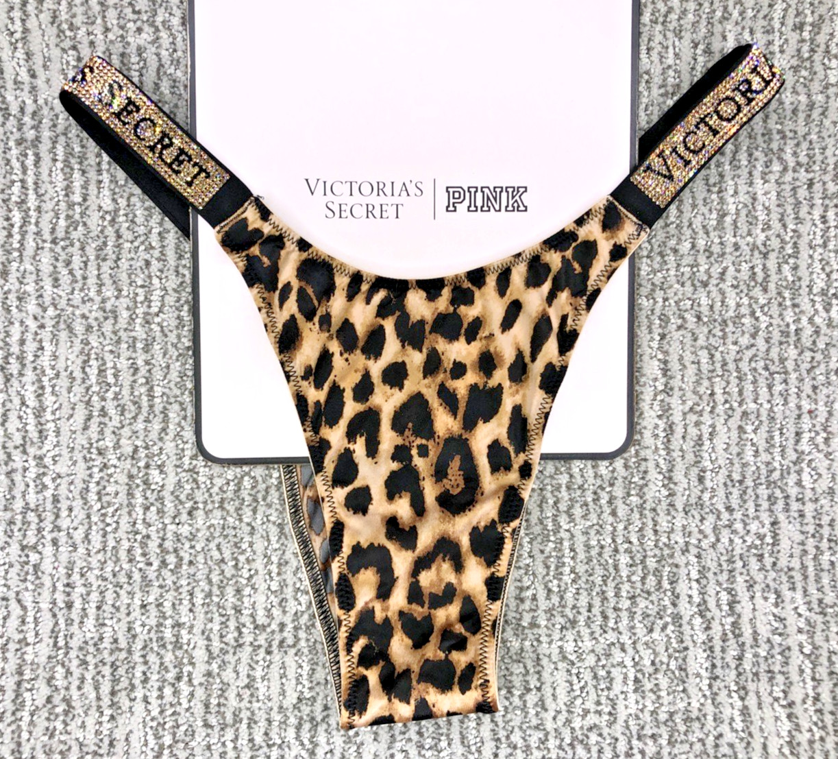 Victoria’s Secret Very Sexy NWT Medium Leopard Print Shine Strap Brazilian Panty