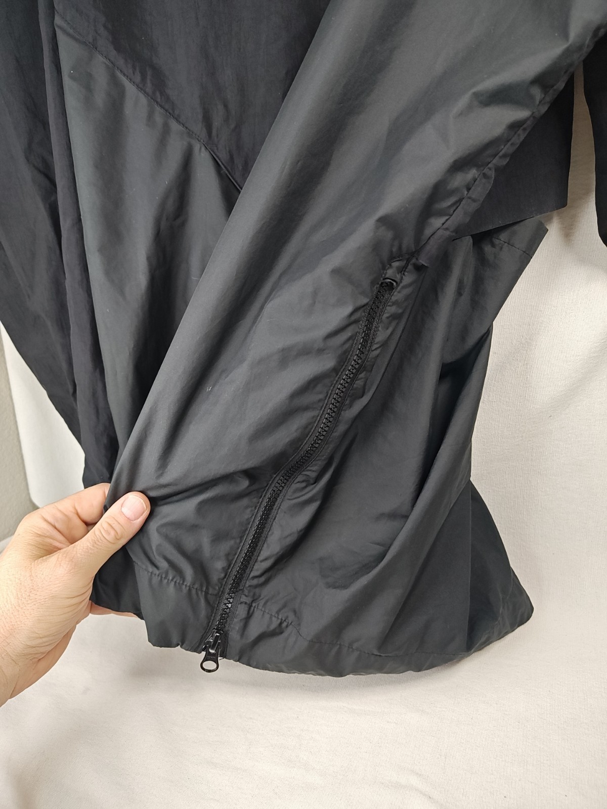 Nike Air Max 97 Anorak Jacket Men’s XXL Black Hooded 1/2 Zip Lightweight Pullove