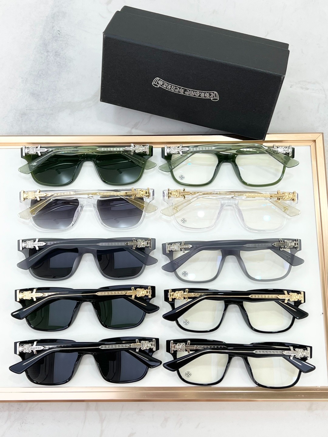CHROME HEARTS MODEL：VAGILLIONAIRE II Sunglasses SIZE：56口19-152 🐱 1424 1624