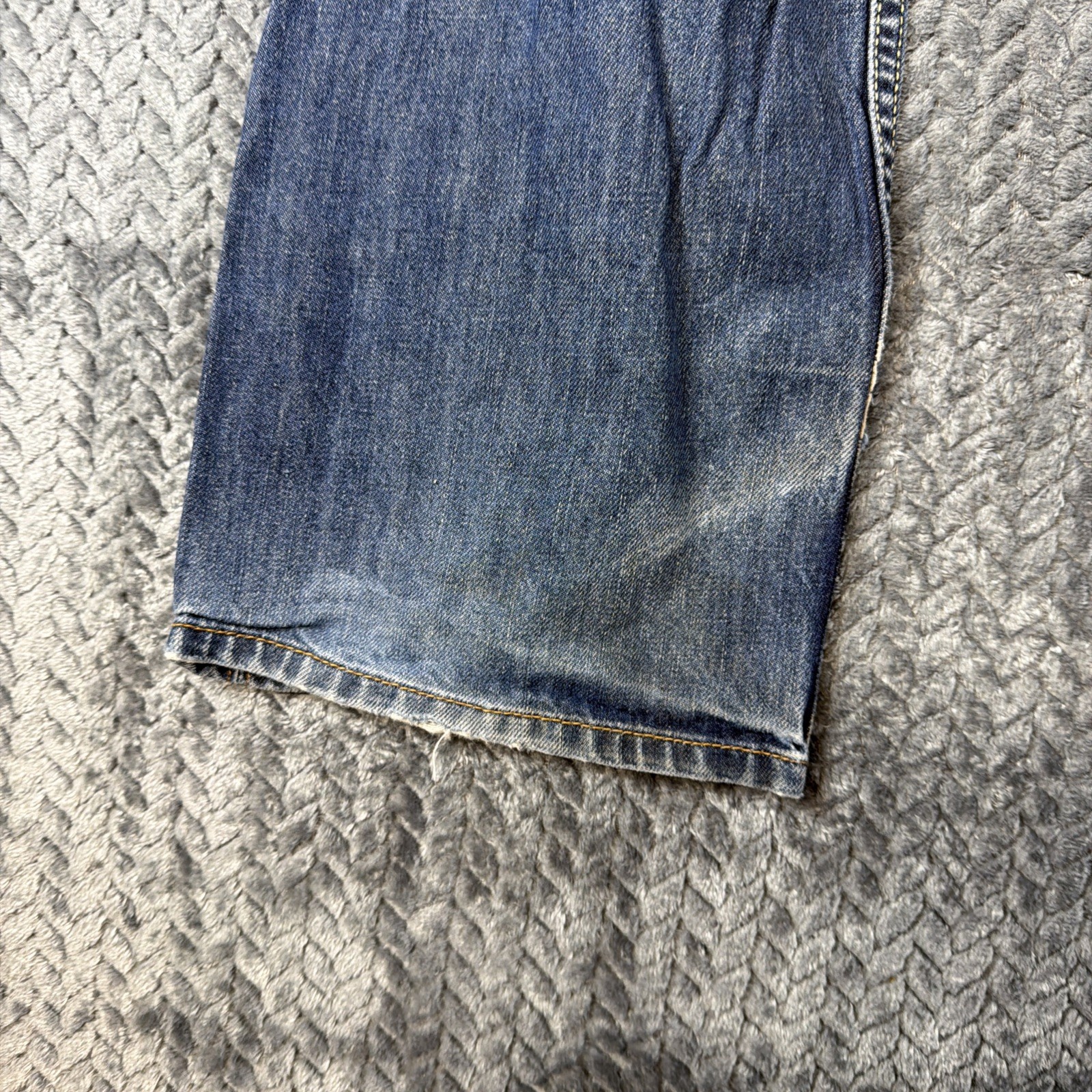 Levis 514 Jeans Mens 31×30- Blue Medium Wash Straight Denim Stretch