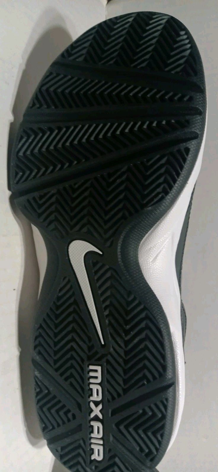 Nike Air Max Stutter Step Shoes Men’s Size 7 Black White Charcoal Brand New