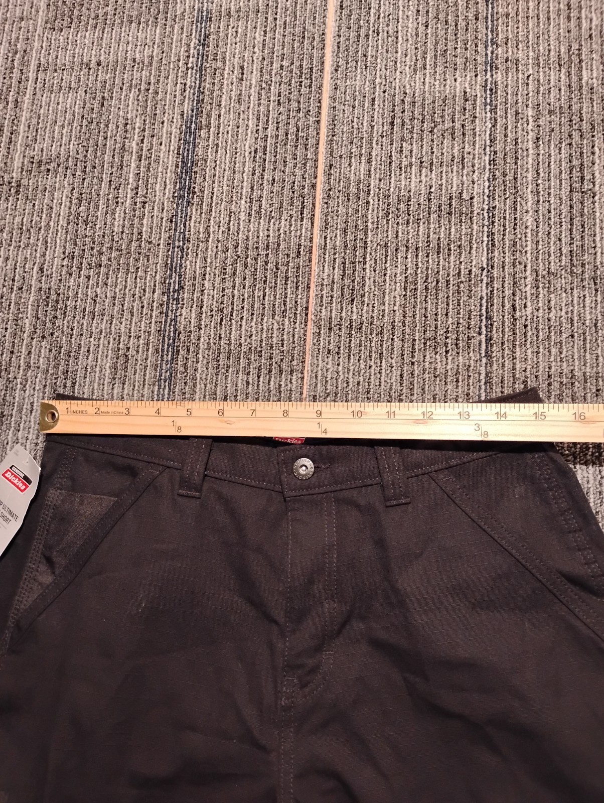 Genuine Dickies Ripstop Ultimate Cargo Short Men’s Size 30 Relaxed Fit Black NEW