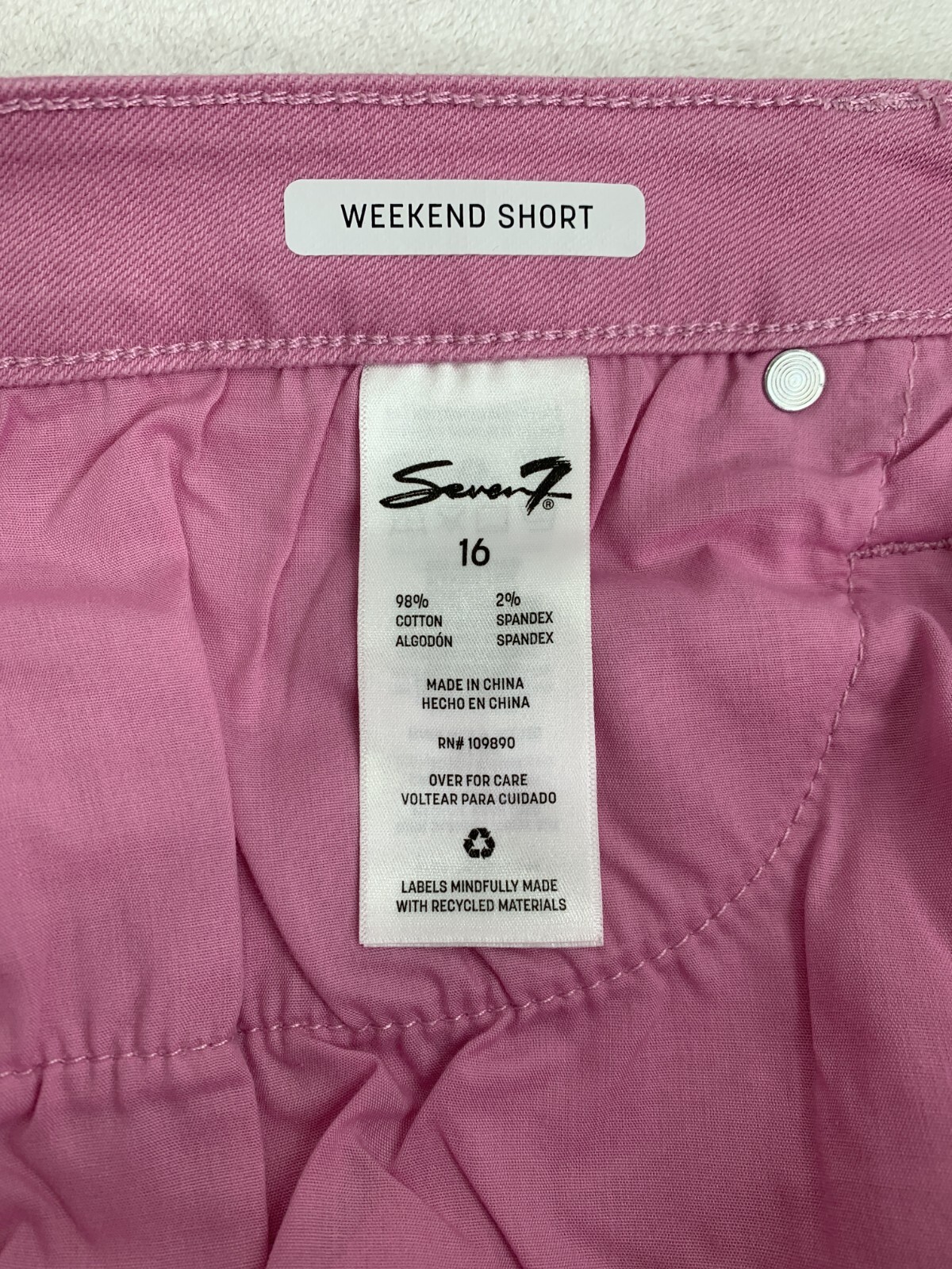 Seven7 Women’s 5″ Fray Hem Mid Rise Denim Weekend Short Lavender Size 16 NWT