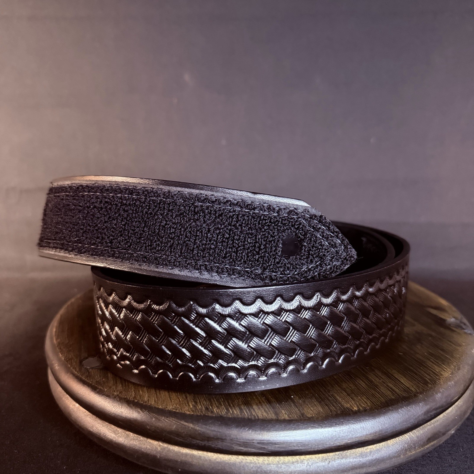 Boston Leather Hook & Loop Duty Belt Size 38″ Basketweave Leather 1.75″ 6635