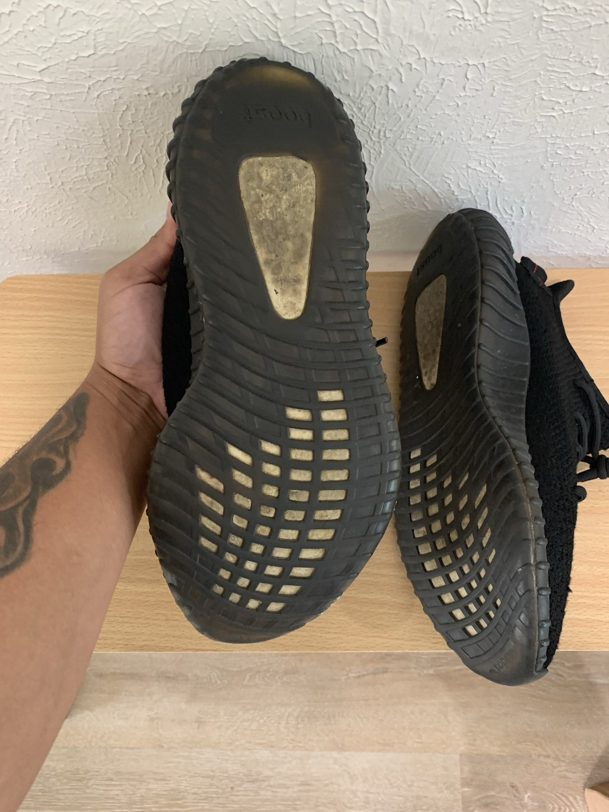 adidas Yeezy Boost 350 V2 Bred Size 11