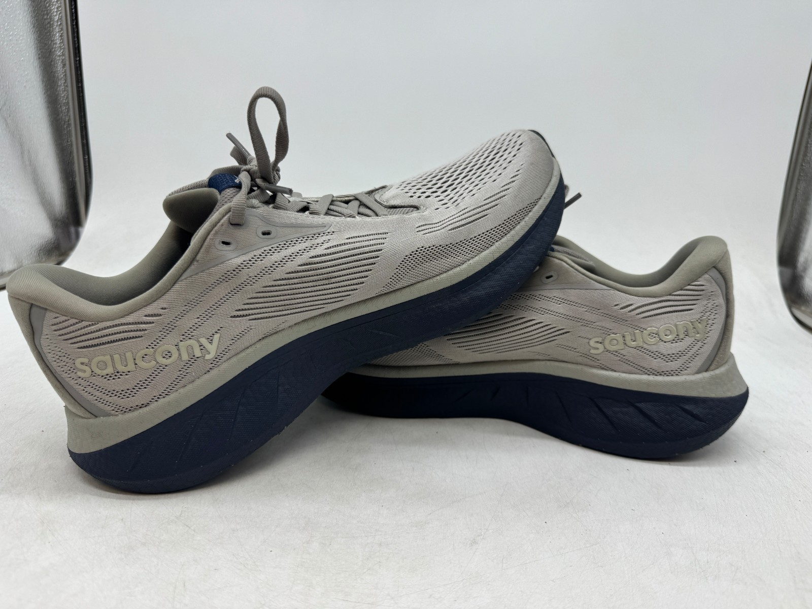 Saucony Ride 18 Running Sneakers Men’s Gray Mesh Lace-Up Athletic Trainer – 10