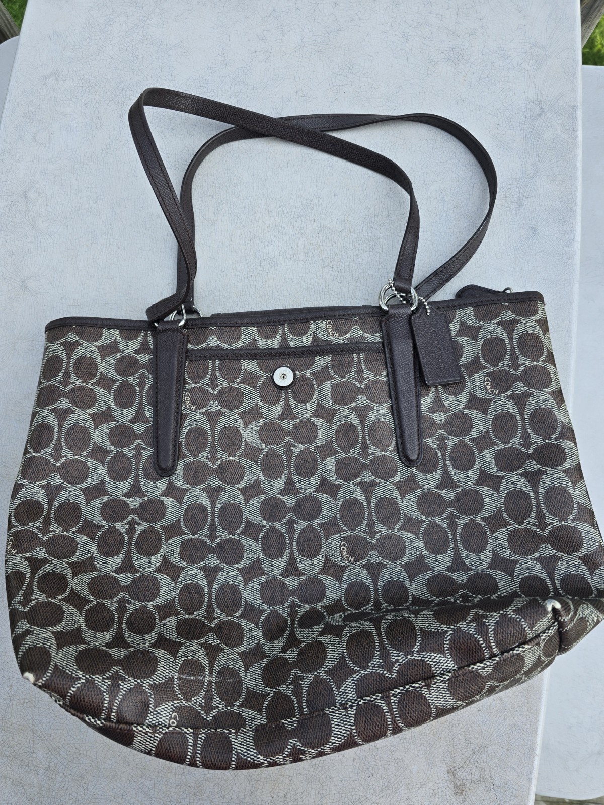 Coach 33960 Signature PVC Brown Coated Canvas Shoulder Bag Purse Tote