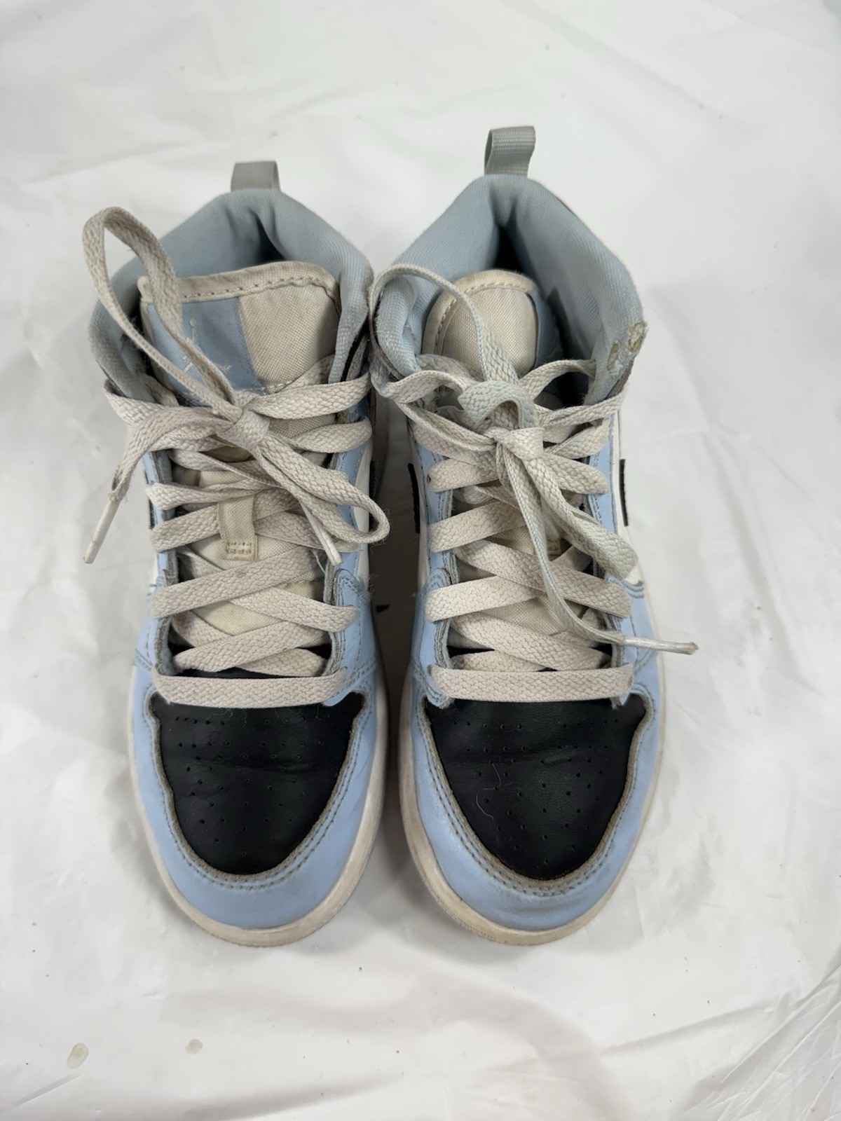 Nike Air Jordan 1 Mid ‘Ice Blue’ Black White UNC Sz 13C 640737-401