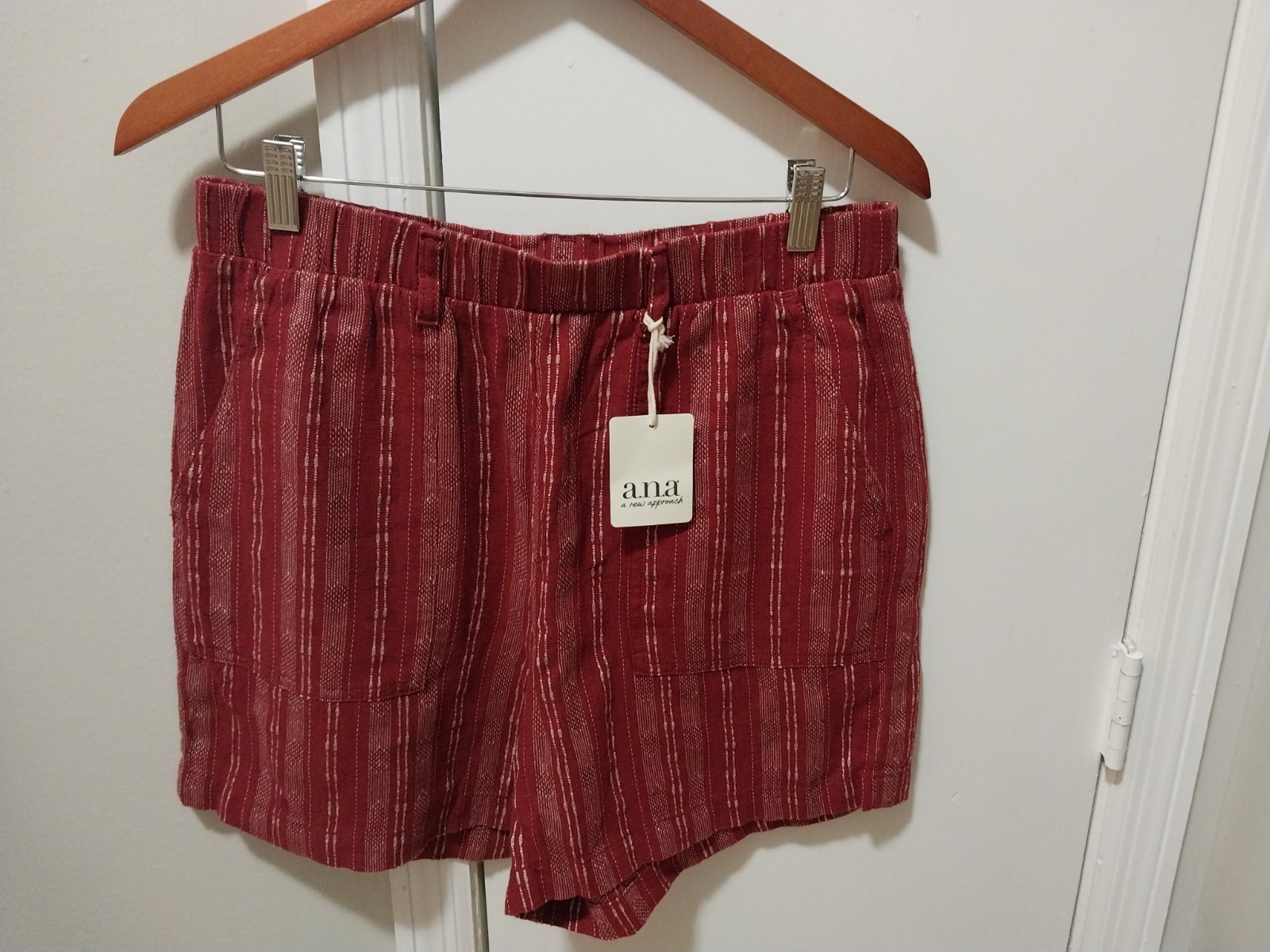 A.N.A Shorts Red Stripe Linen Blend Loose Fit Womens Size M Resort Beach Boho