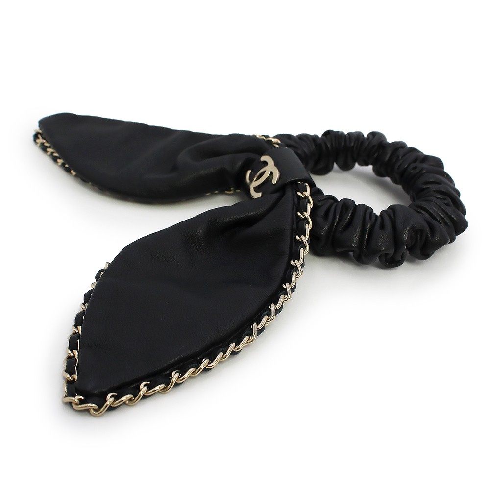 CHANEL AA8258 Ribbon Bow CC Logo Chain Scrunchie Lambskin, Black Hair Accessory