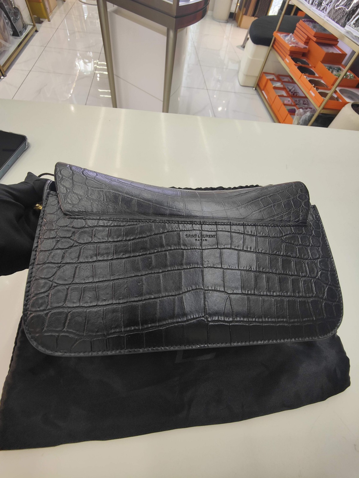 Saint Laurent elise black crocodile embossed chain bag (24 × 15 × 9)cm