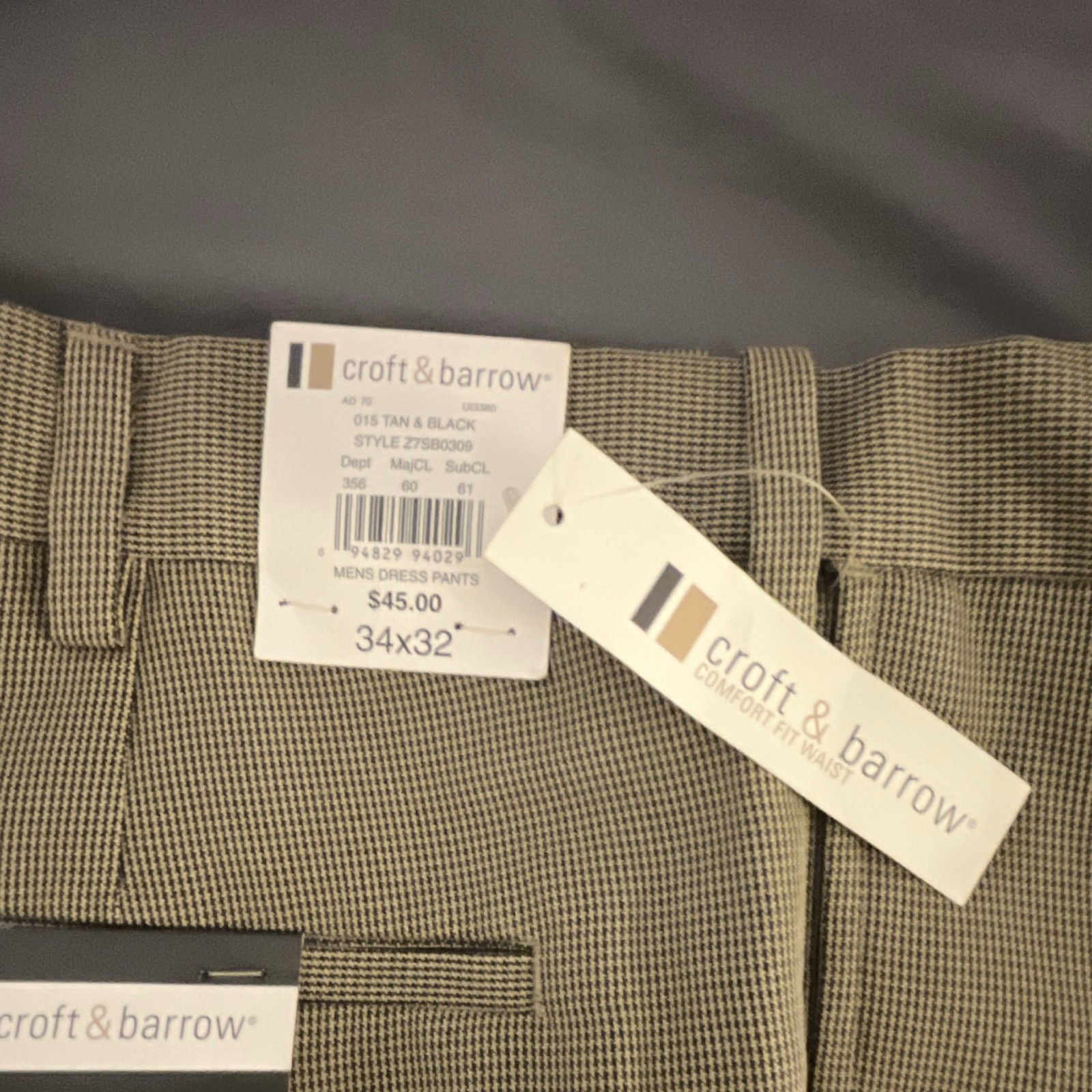 Croft & Barrow Microfiber Pleated Dress Pants 34W Tan/Black Check