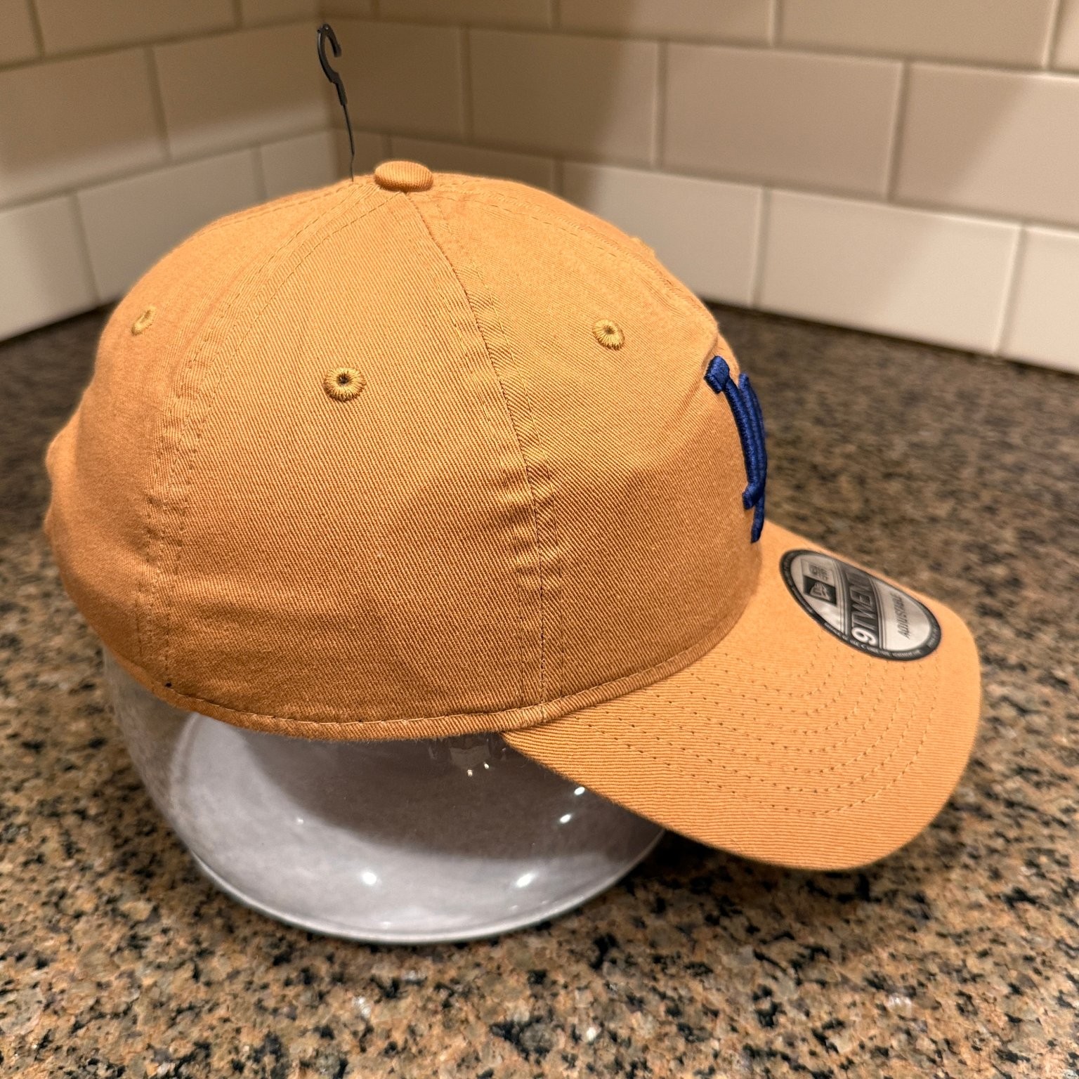 Los Angeles Dodgers Hat New Era 9TWENTY Strap Back Tan MLB Dad Cap New
