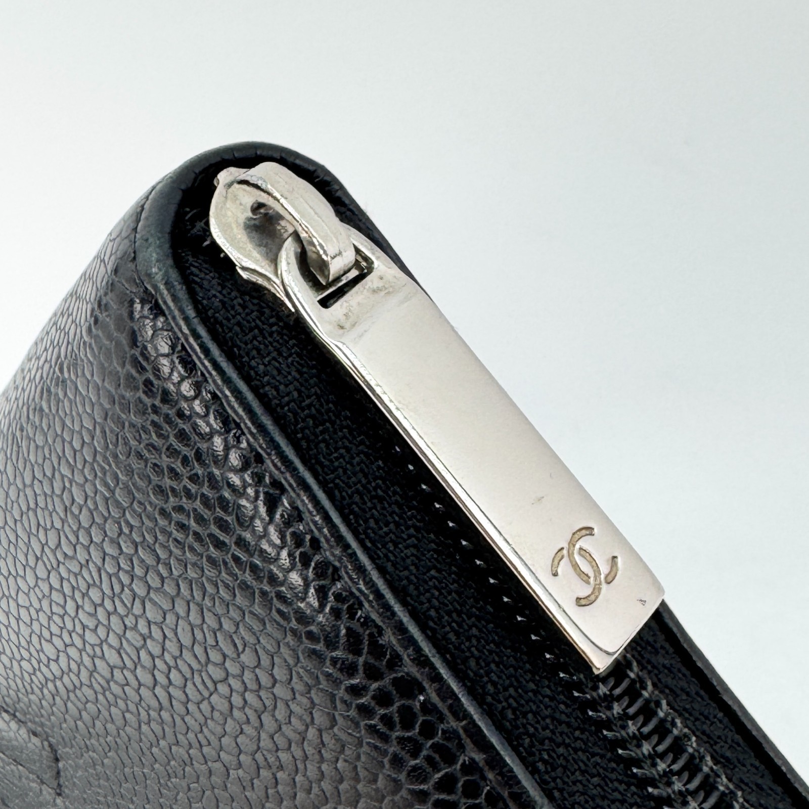 CHANEL Black Caviar Skin Leather Zip Around Wallet COCO Mark Authentic