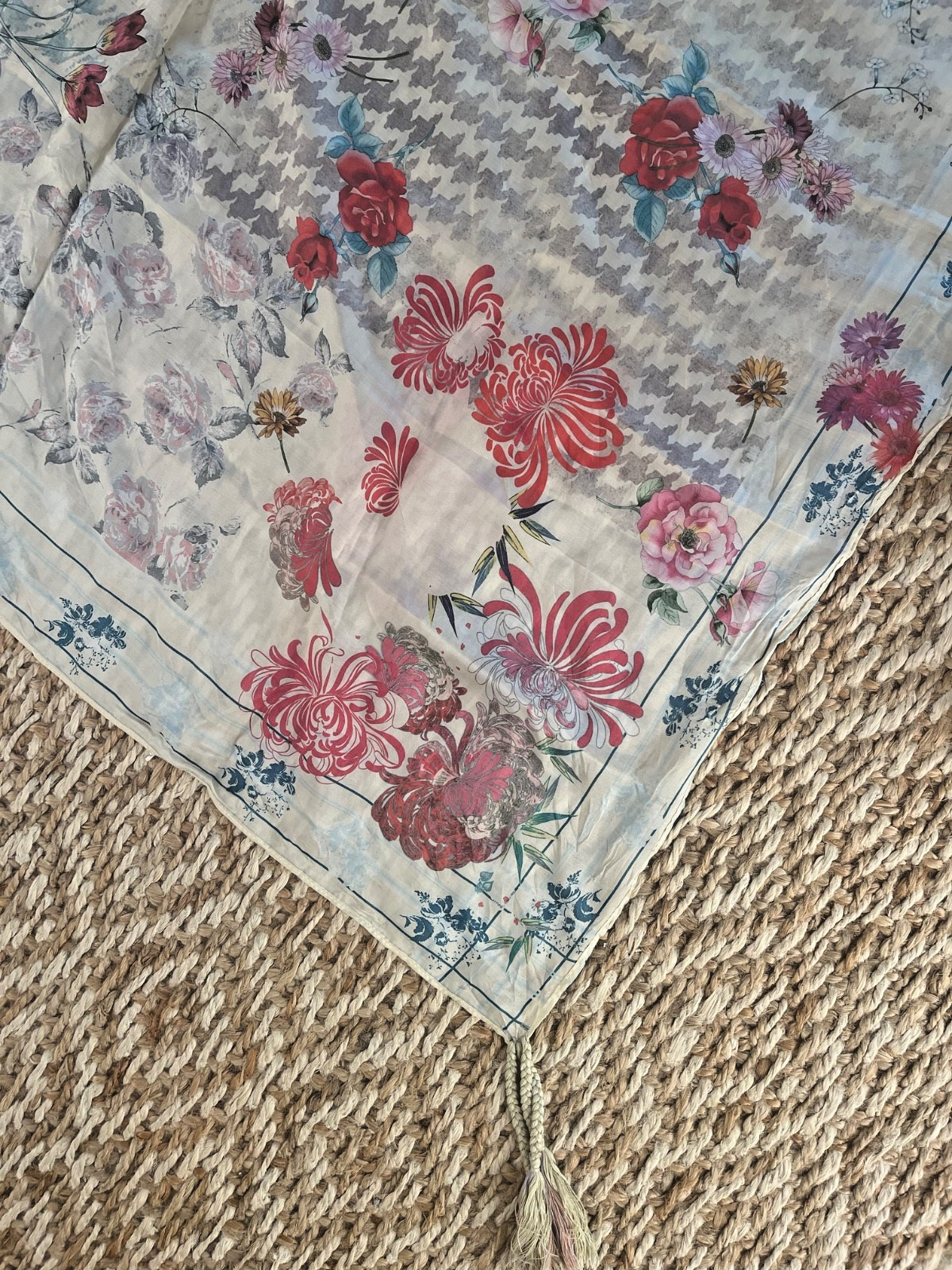 Johnny Was Silk Scarf with Tassels FOUR SEASONS New w Tags Floral Houndstooth