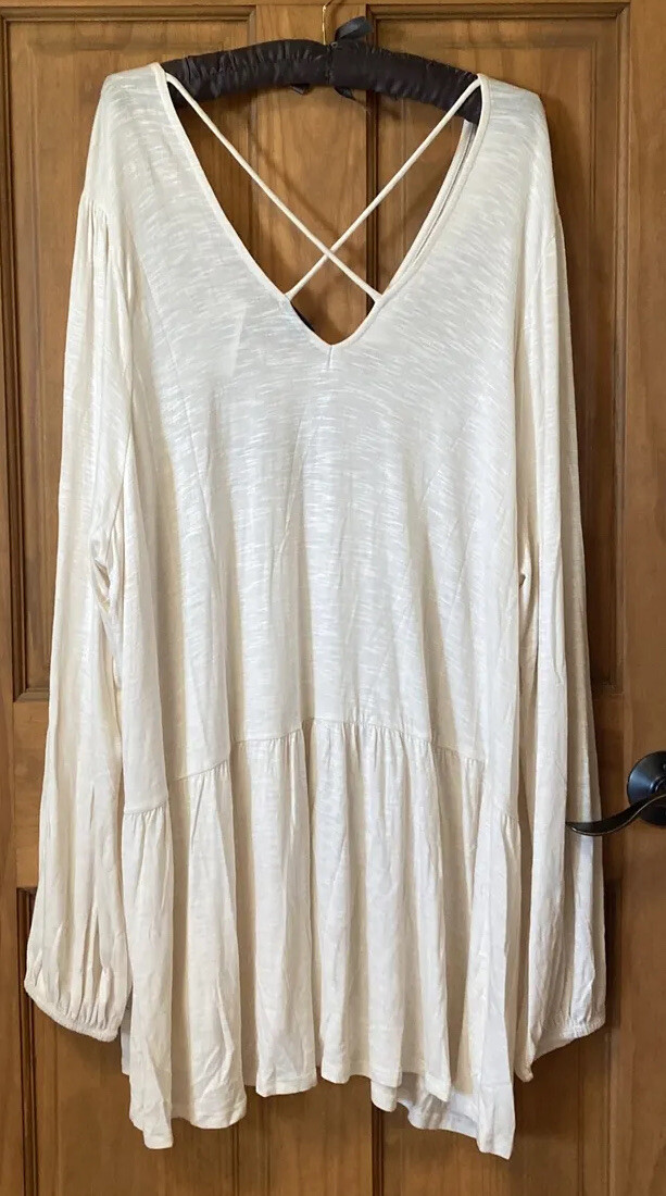 TORRID LONG SLEEVE BLOUSE TOP EMBROIDERED BABYDOLL SHIRT 5 5X 5XL 28 NEW