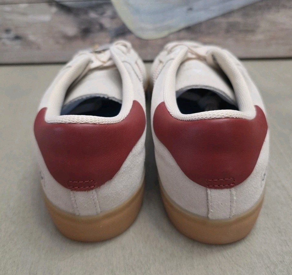 Adidas Men’s Matchbreak Super Sneakers SZ 10 Wonder White Preloved Ruby JH5715