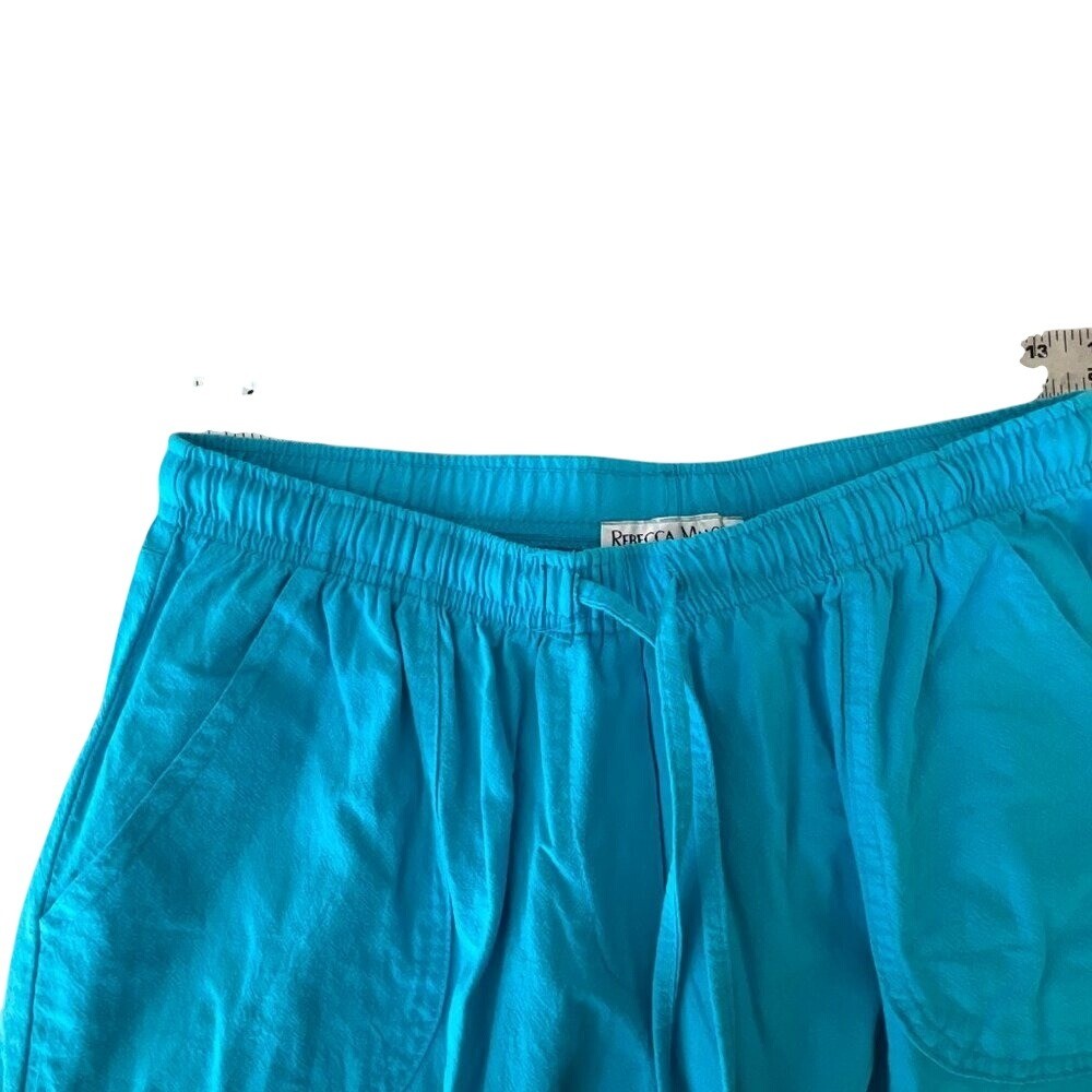 Two Piece Alfred Dunner Top with Capri Pants